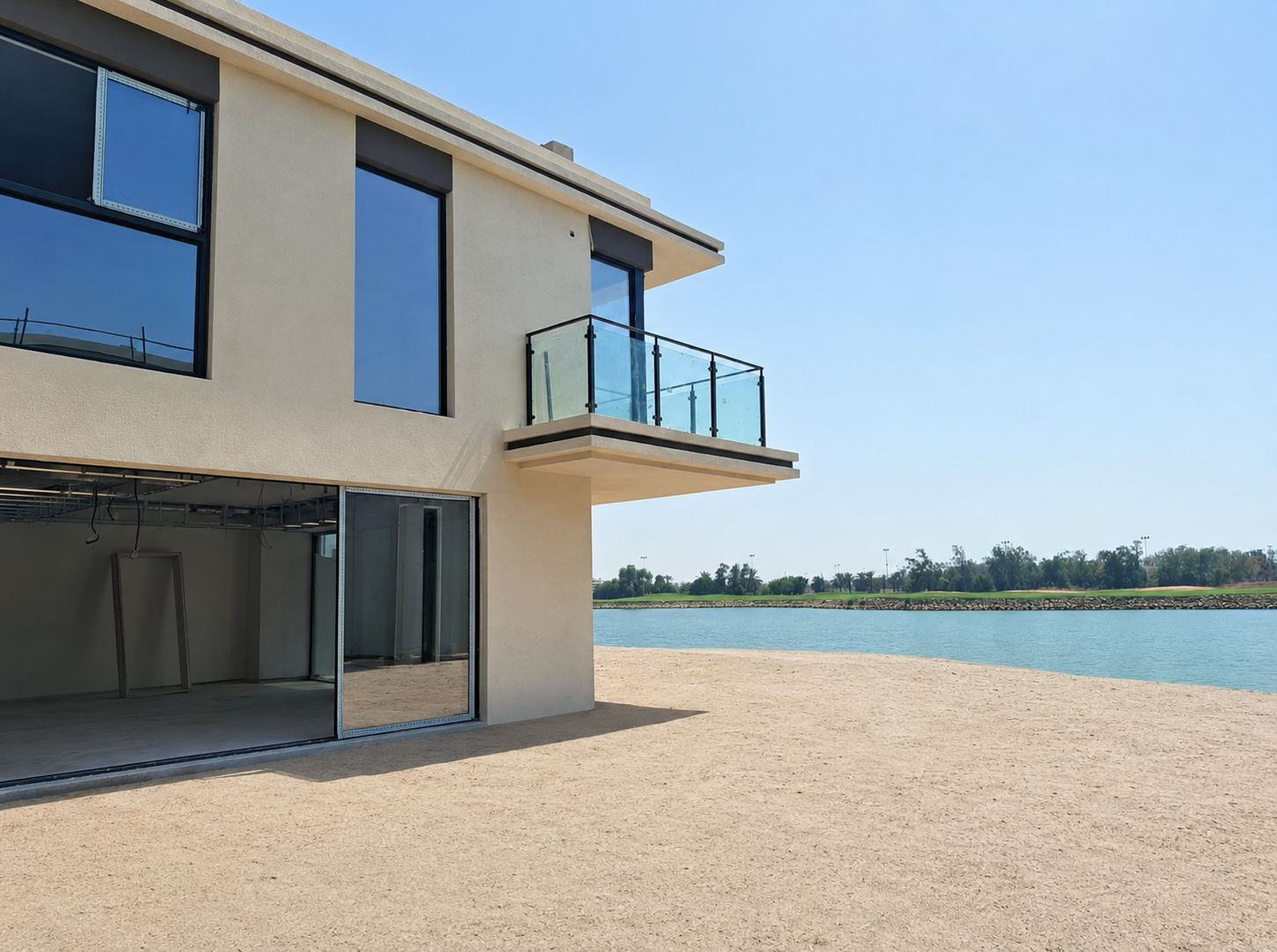 Five Bedroom Beachfront Mansions detail 2